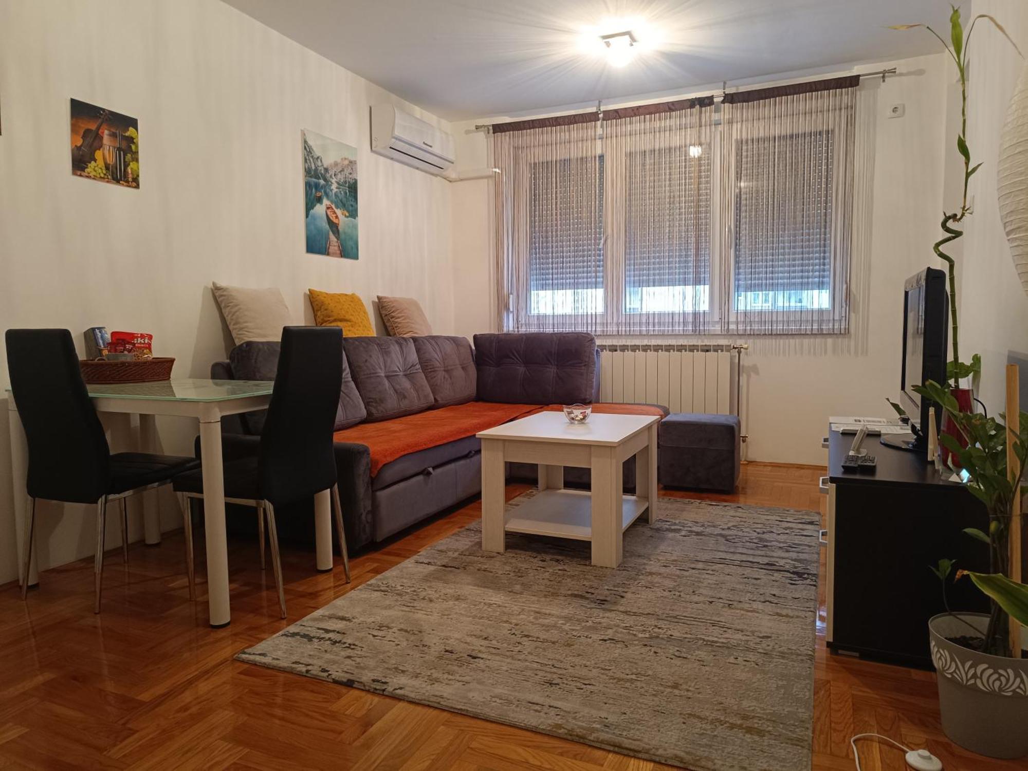 Bk Apartment, Istocno Sarajevo, Lukavica Exteriör bild