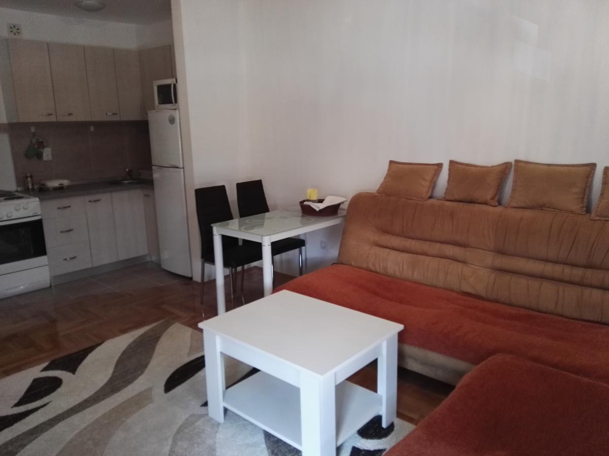 Bk Apartment, Istocno Sarajevo, Lukavica Exteriör bild